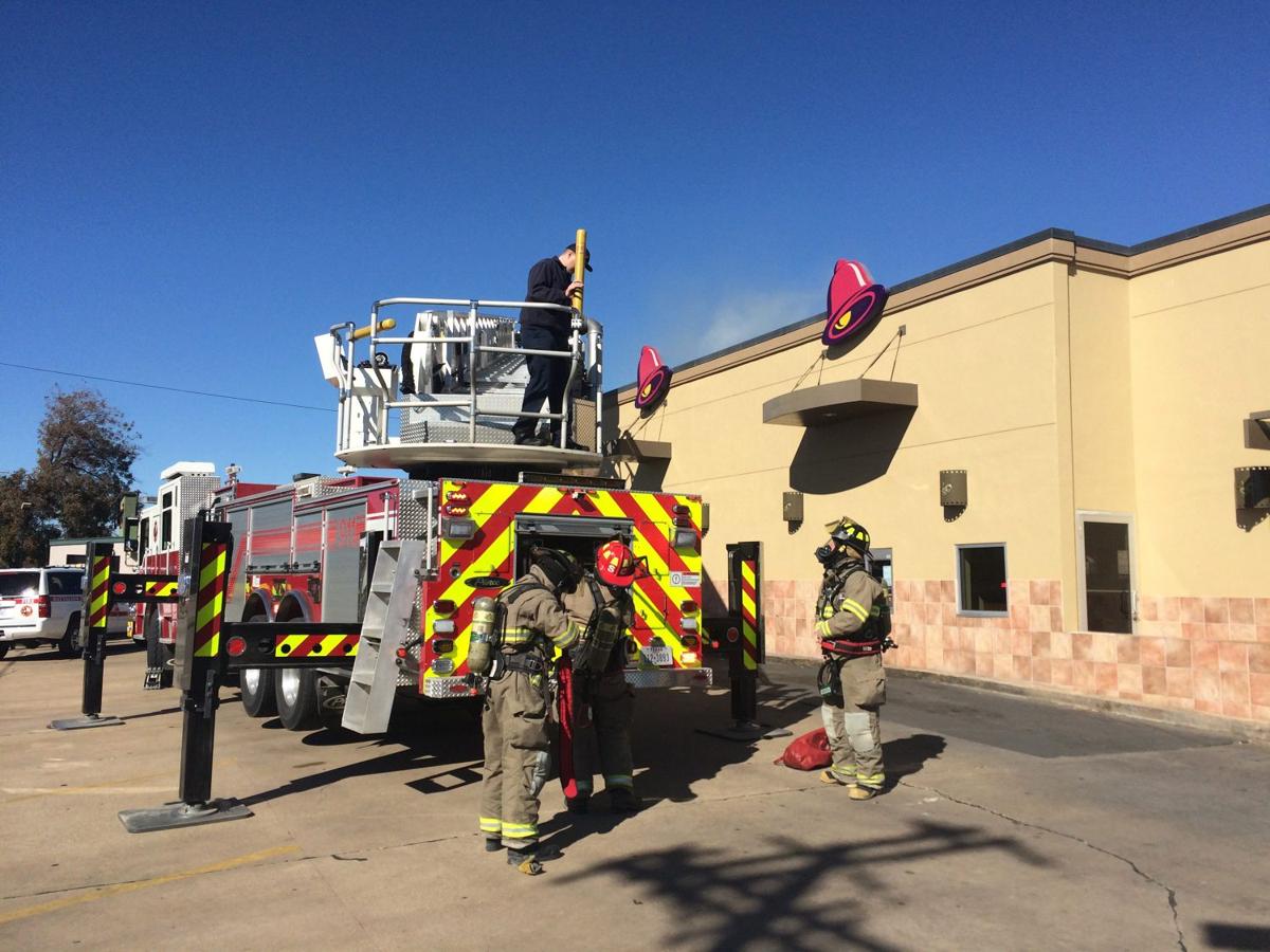 Waco Taco Bell has small fire on roof Fire