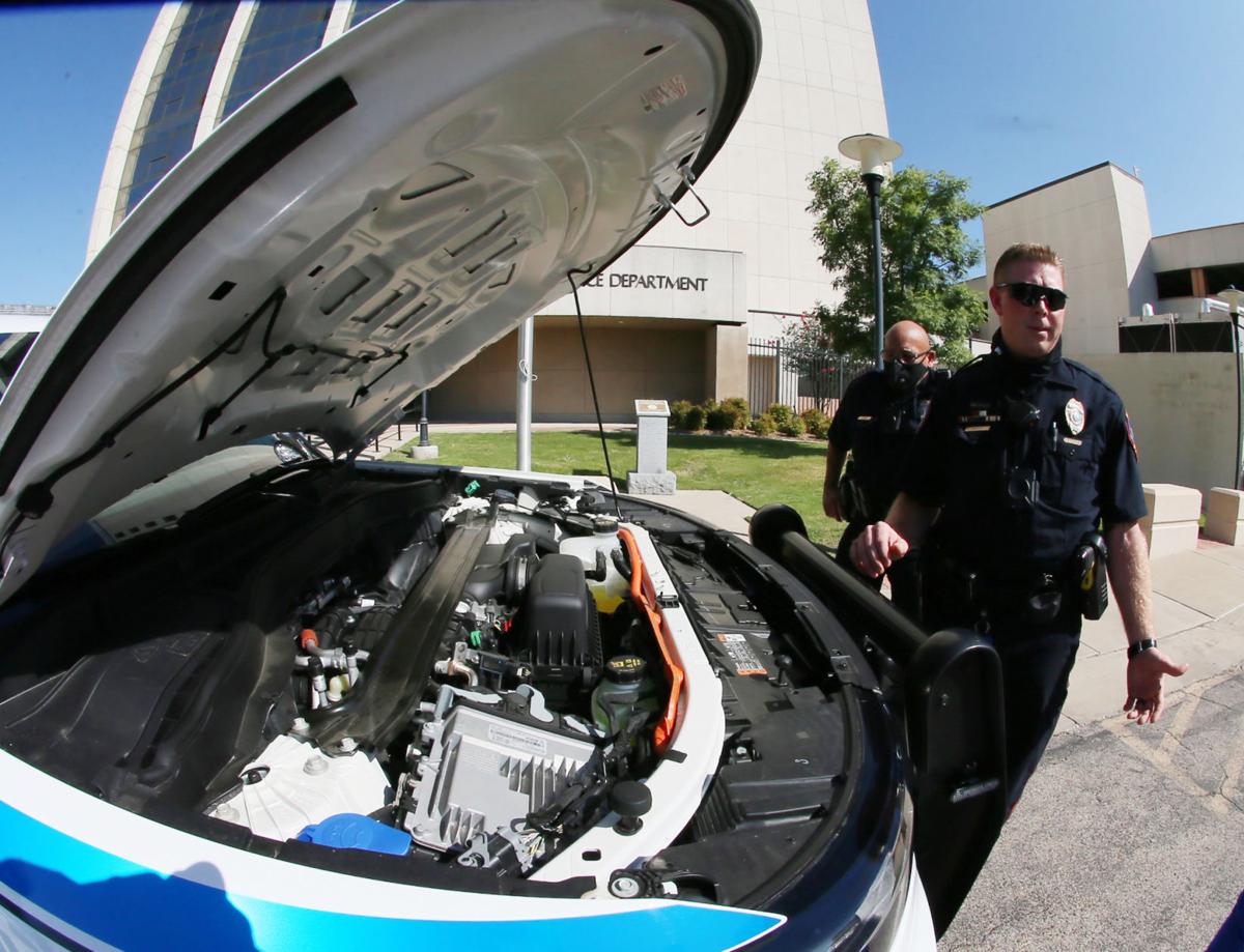 Waco police adding 28 hybrid Ford SUVs to fleet