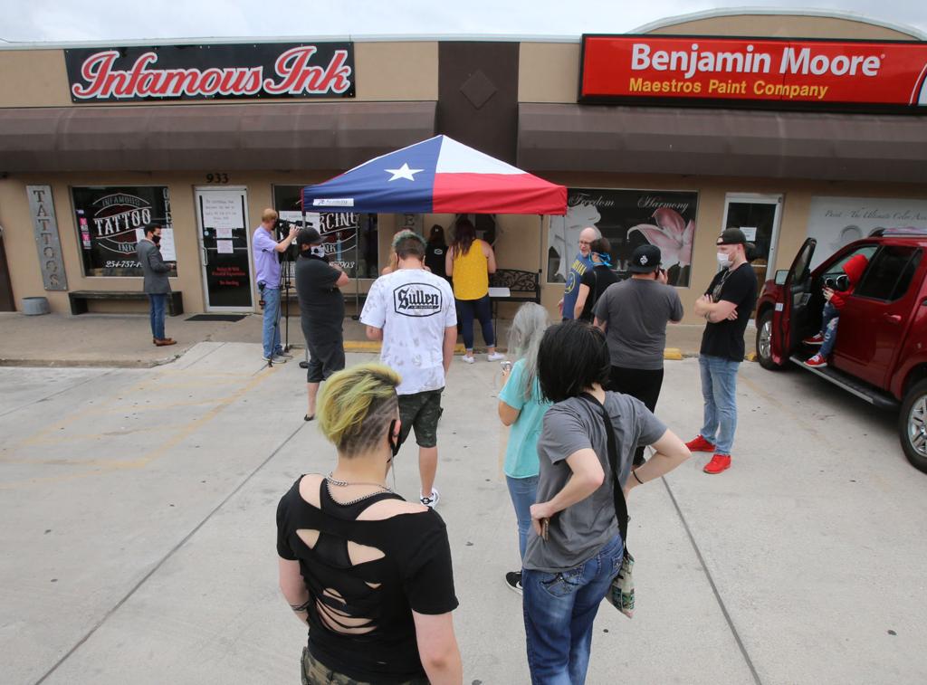 Waco Tattoo Shop Opens Violating Emergency Order In Protest