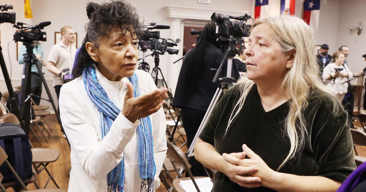 Davidians Branch Davidian survivors share memories, hopes in Waco 30 years after fire