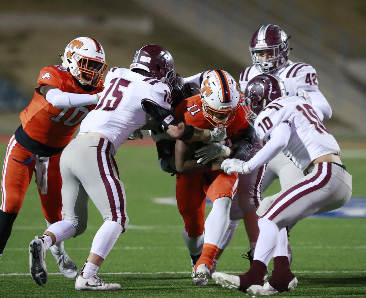 Troy Snuffs Out Teague 44 17 In Bi District Round High School