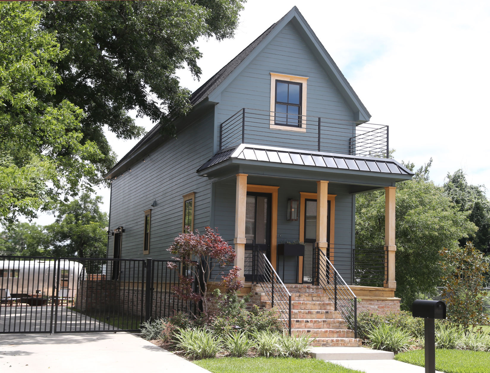  Fixer Upper Shotgun House Listed For Almost 1 Million Business News Wacotrib