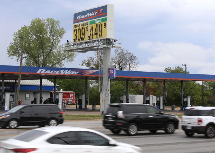 Gas prices fall below 3 a gallon in Waco