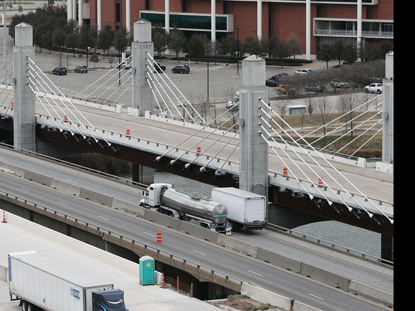 I 35 Bridges Set To Crumble Crossings Close As Project Sprints Ahead Local News Wacotrib Com