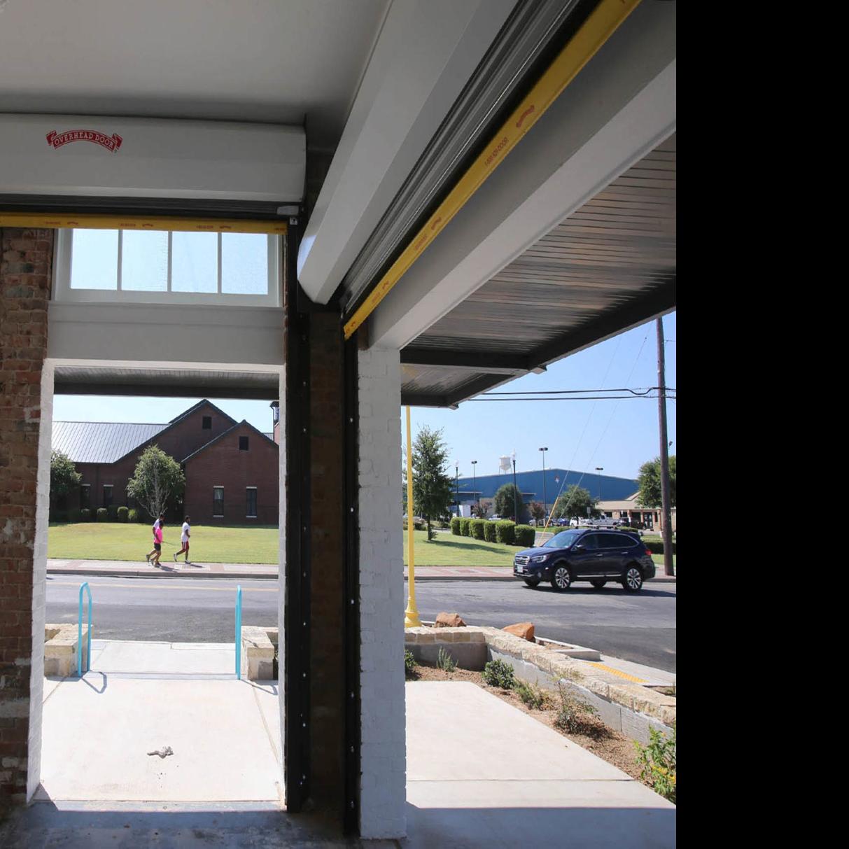 Editorial Of Roll Down Doors And Food Deserts On Elm Avenue