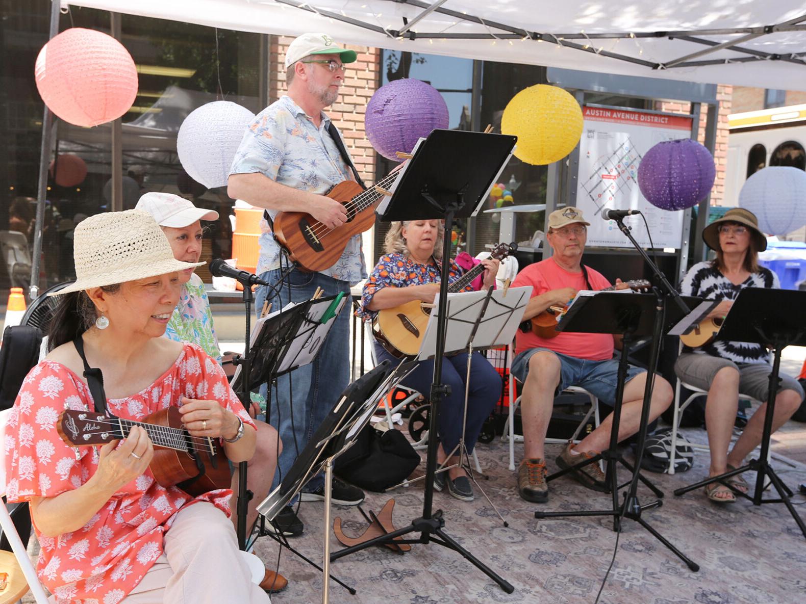 Waco Ukulele Orchestra Finds Joy In Tight Knit Community Compelling Performances Waco Ukulele Orchestra Finds Joy In Tight Knit Community Compelling Performances