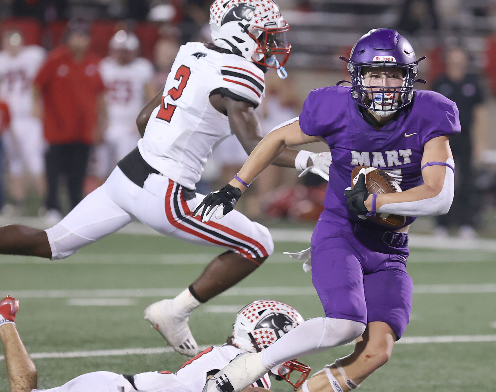 Mart romps to 41 14 win over Burton to reach state title game