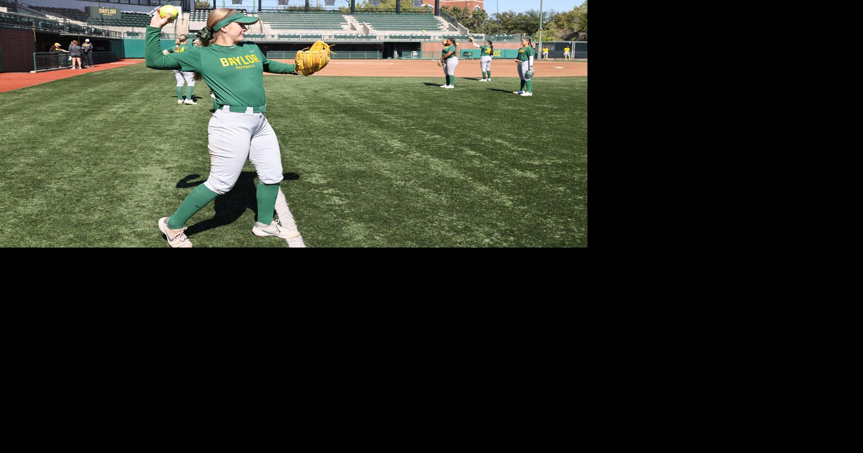 Baylor softball splits pair in Ode to Joy Invitational