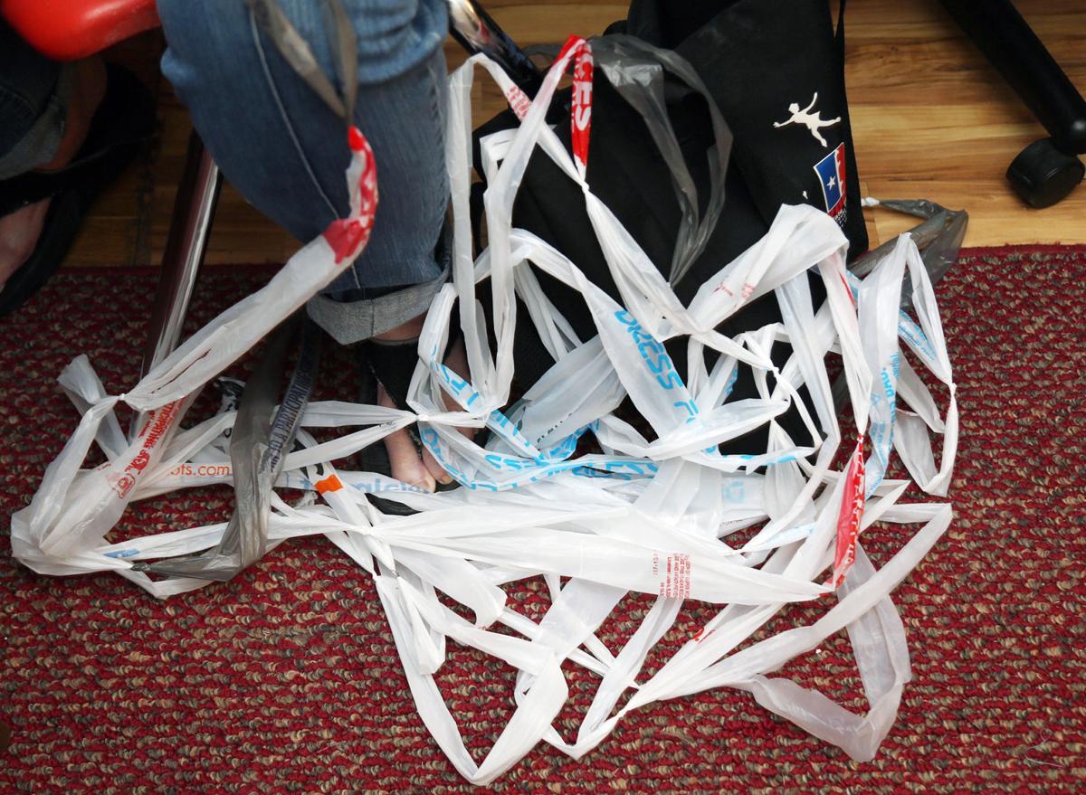 Local group turning plastic bags into mats for homeless outreach