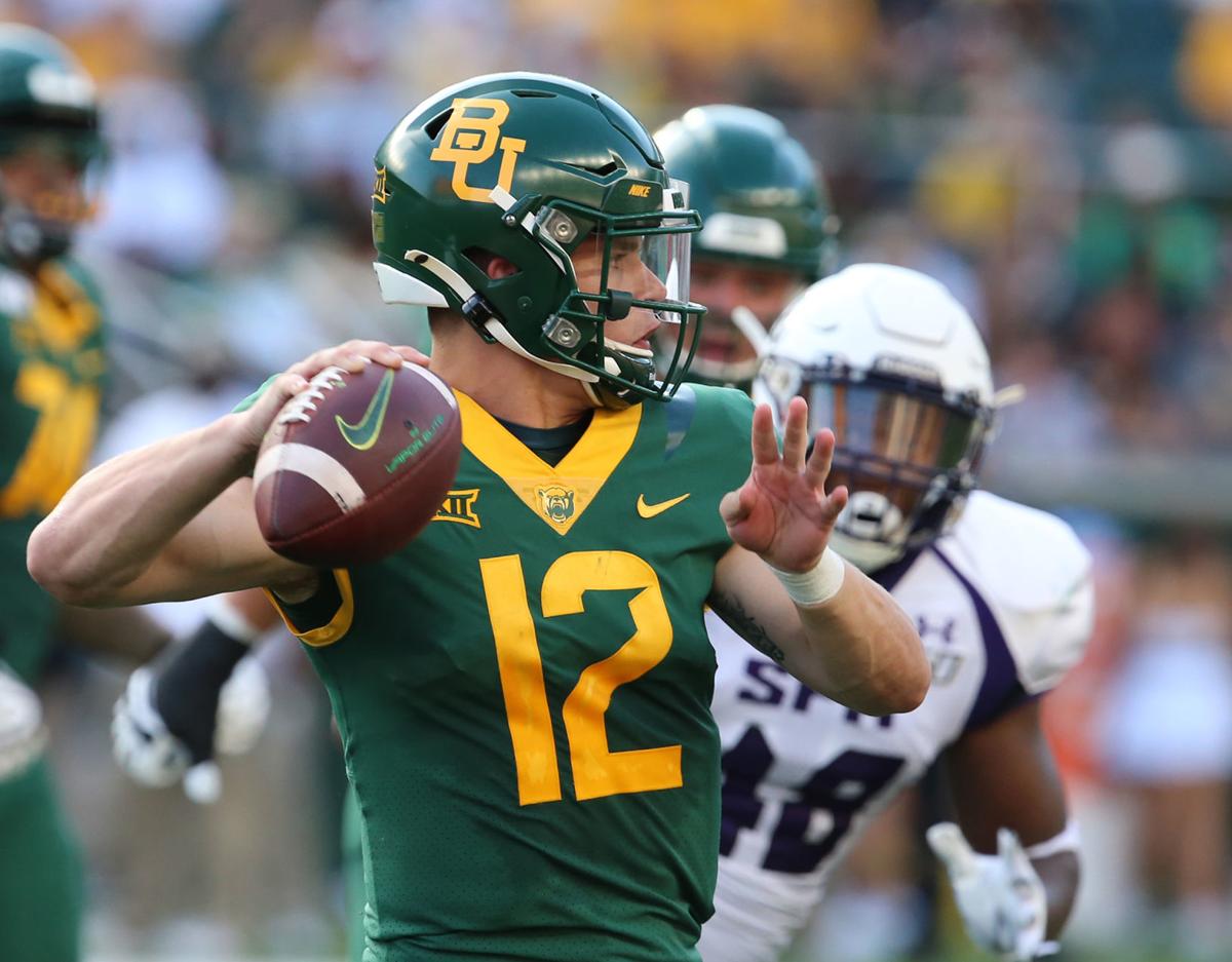 Baylor Doesn T Fall For Trap Cuts Down Sfa Lumberjacks In Opener