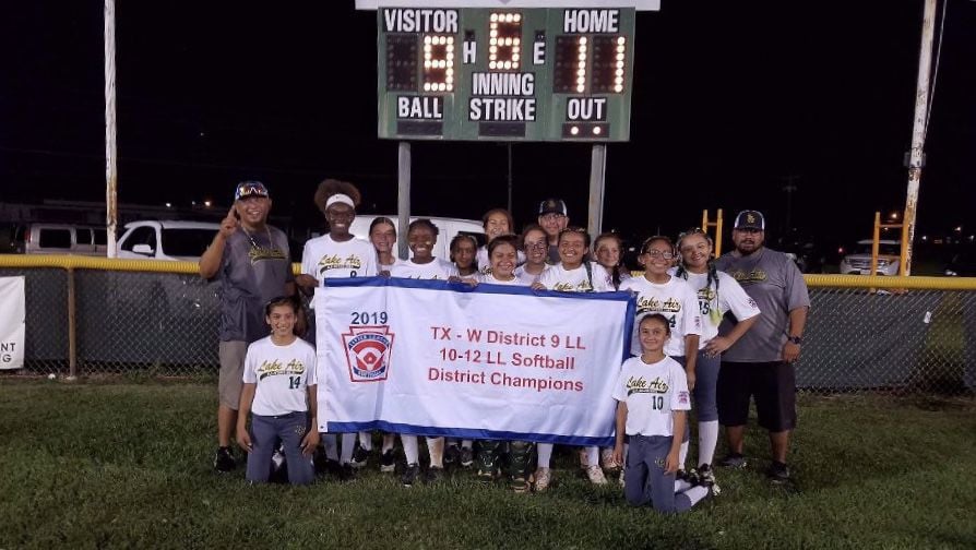 LITTLE LEAGUE: Northern rolls to 10U District 3 title