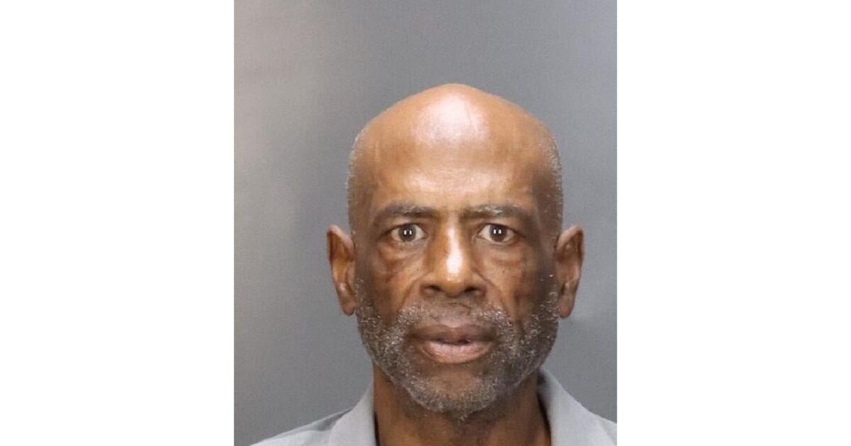 Waco police: Man held woman at residence against her will