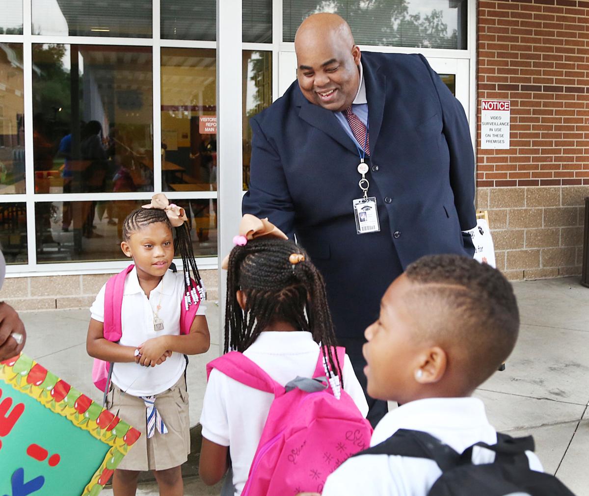 Waco ISD principals react to new superintendent's philosophy on 1st day