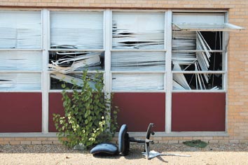 Vandals, thieves preying on old University Middle School
