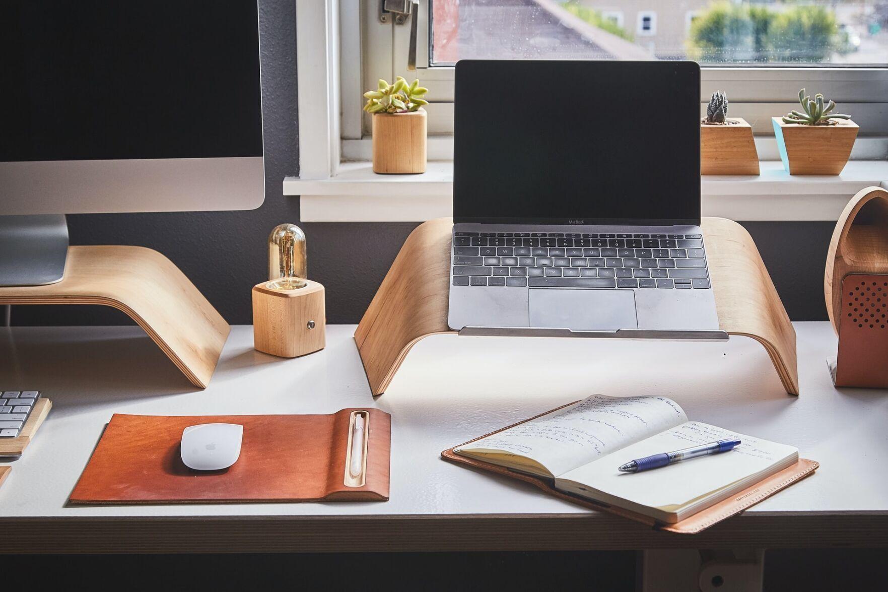 Get your inspiration from these work-from-home setups from TikTok