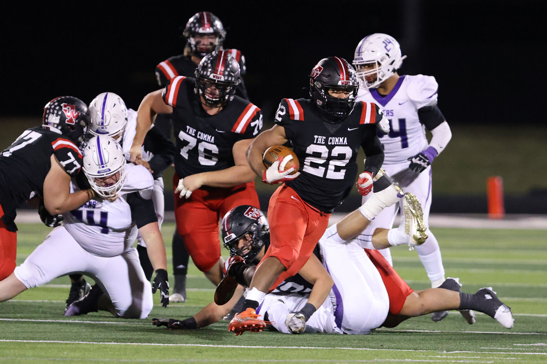 Key interception return seals Hamilton's victory over Axtell, 35-21