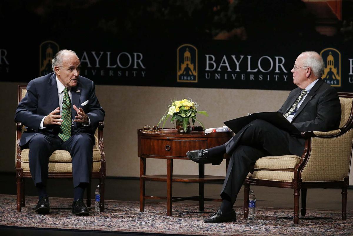 Giuliani Draws On Experience To Offer Advice For Waco Higher Education Wacotrib Com