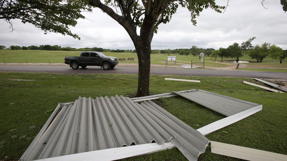 Rain Tornado Cause Minor Flooding Damage Local News Wacotrib Com