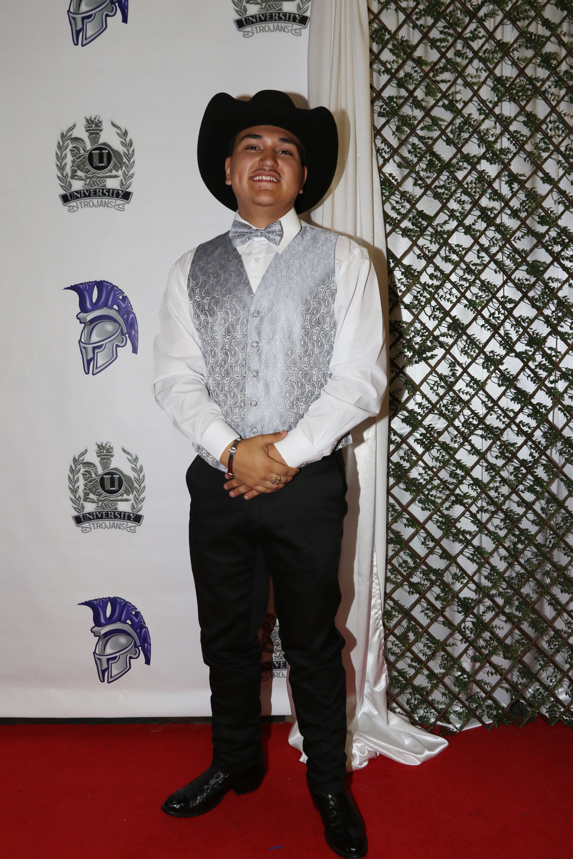 University-Red Carpet-0072.JPG