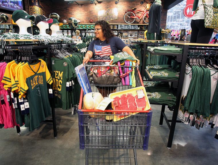 Thousands flock to new H-E-B Plus! store in South Waco | Business | wacotrib.com