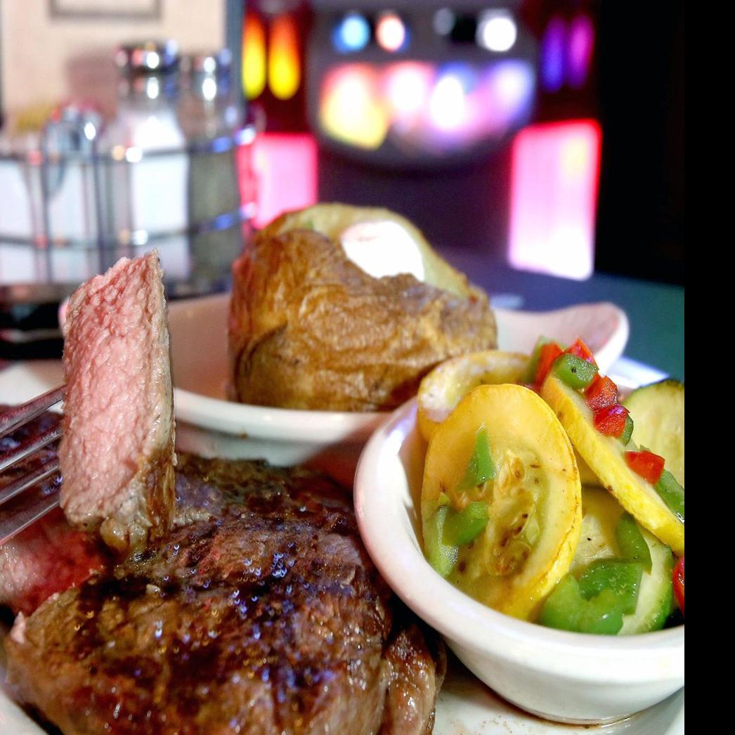 Beyond The Kitchen Doc S On Main Delivers With Steakhouse Saloon Waco Today Wacotrib Com