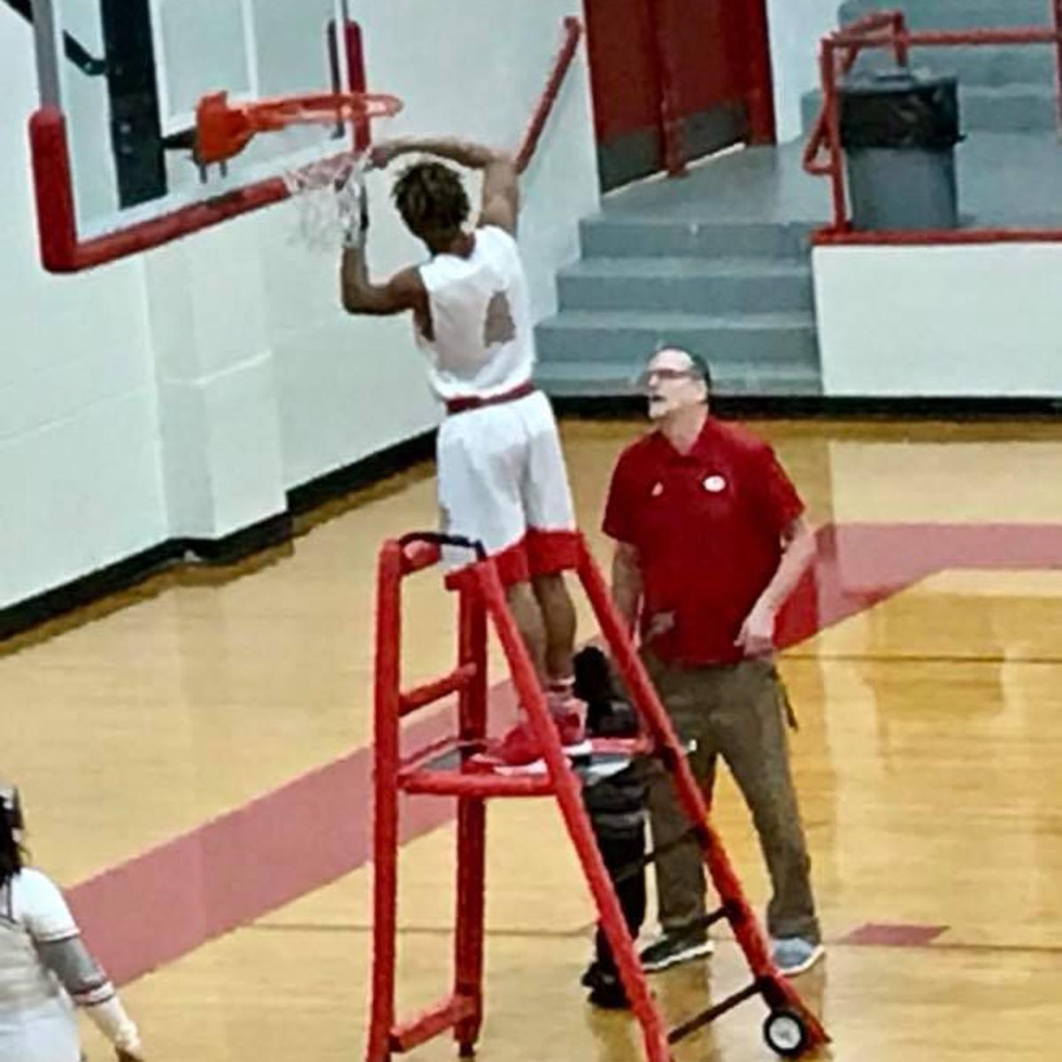 Groesbeck Goats Made History While Running To Not With Scissors