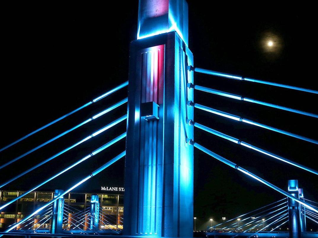 I 35 Bridges Give Waco Nighttime Color Show On The Brazos