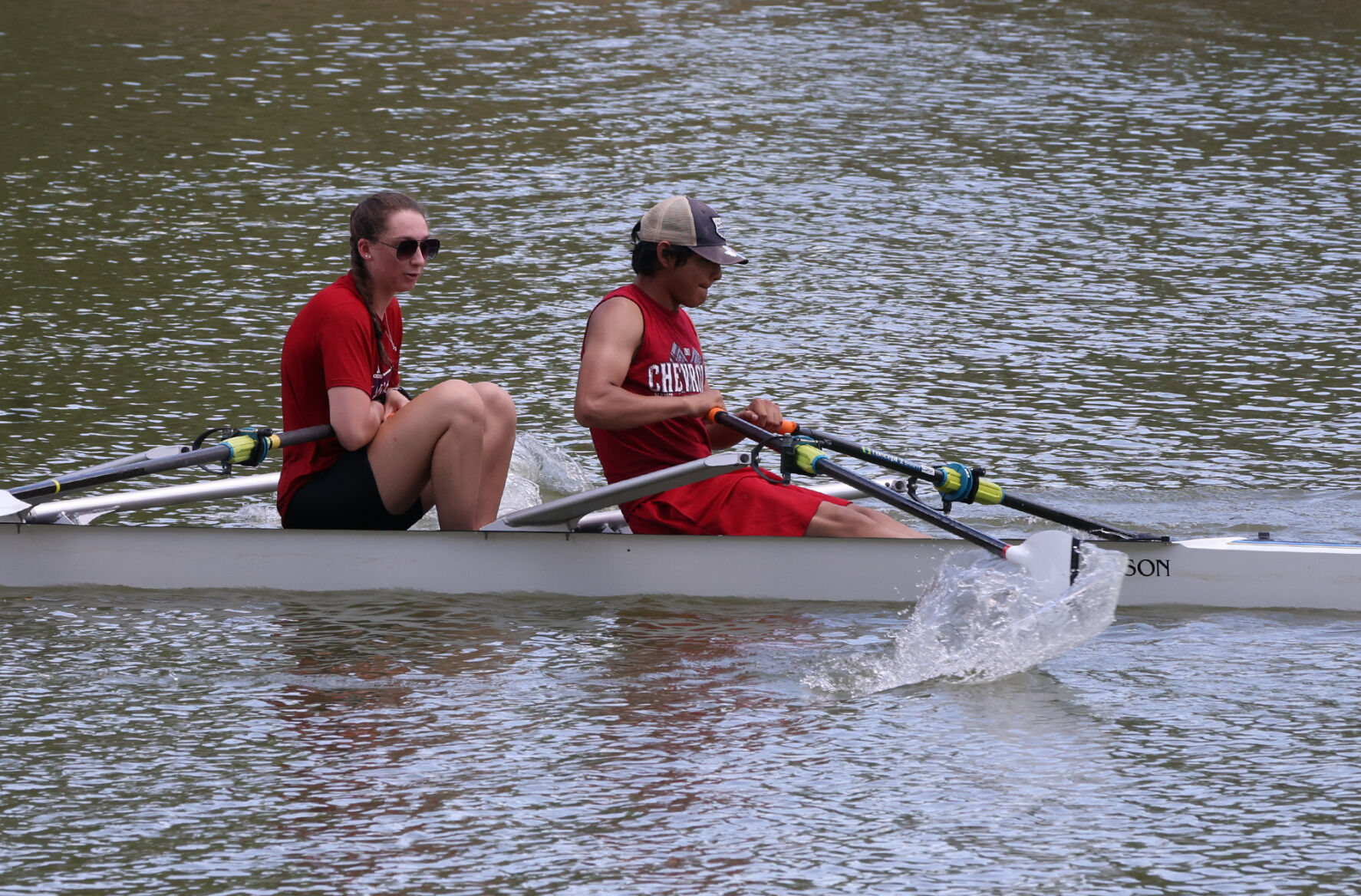 La Vega rowers put oars in the river for first time