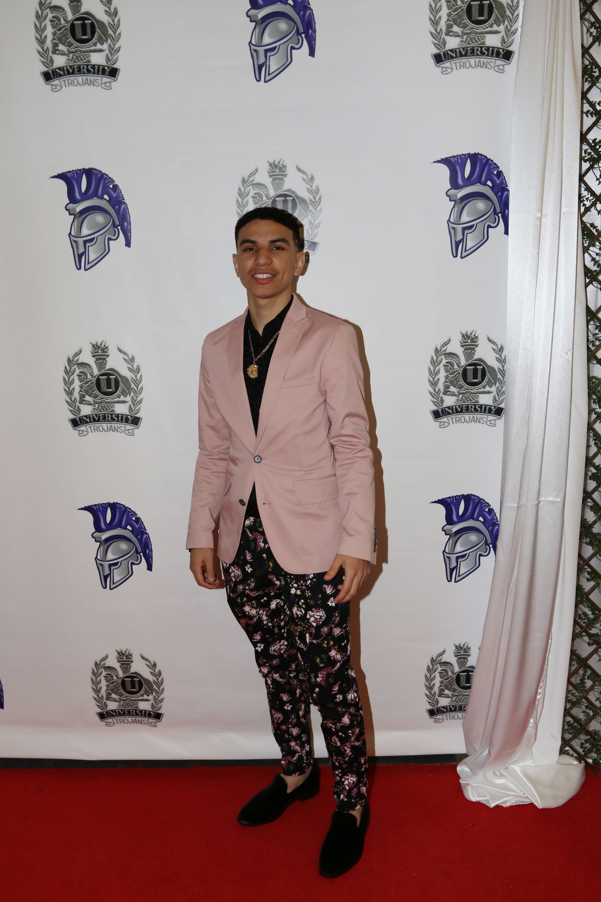 University-Red Carpet-0135.JPG