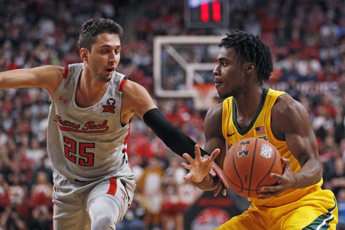 No 4 Baylor Men Hang On For 57 52 Win Over Red Raiders Higher