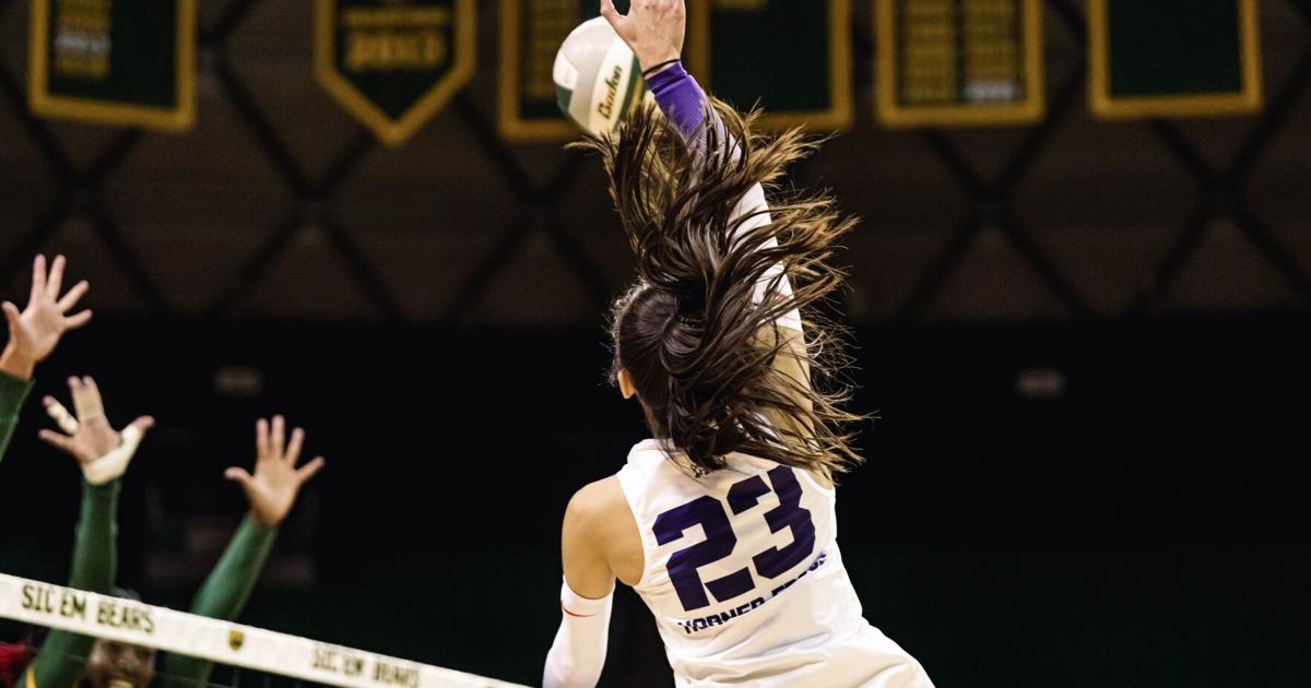 Frogs seize series sweep over No. 20 Baylor volleyball