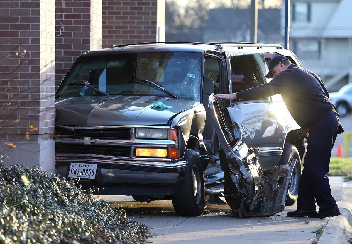 Wreck sends SUV into side of downtown Waco post office Roads