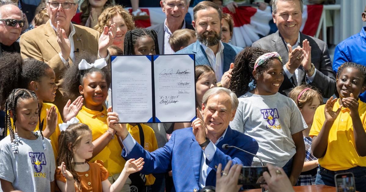 More than 800 new laws will go into effect in Texas on Monday