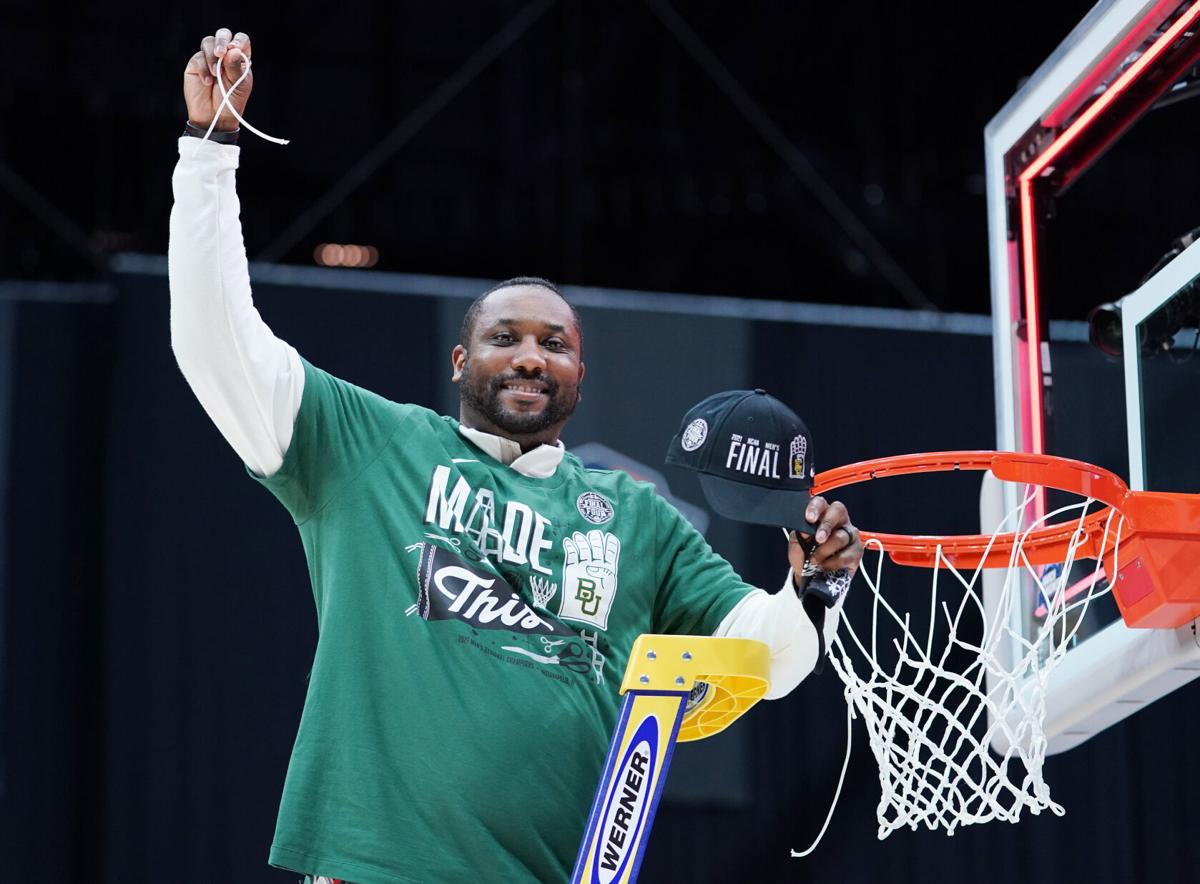 Final Four Brings Father Son Reunion For Baylor S Brooks Dad At Houston Baylor Wacotrib Com