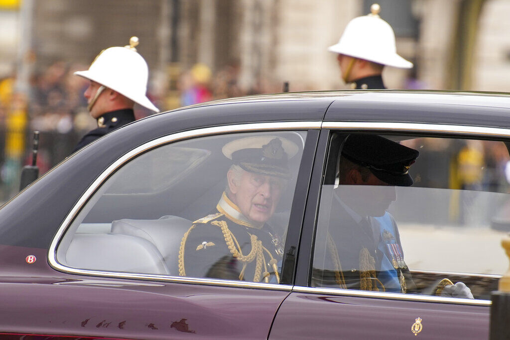 Photos: The funeral, final procession of Queen Elizabeth II