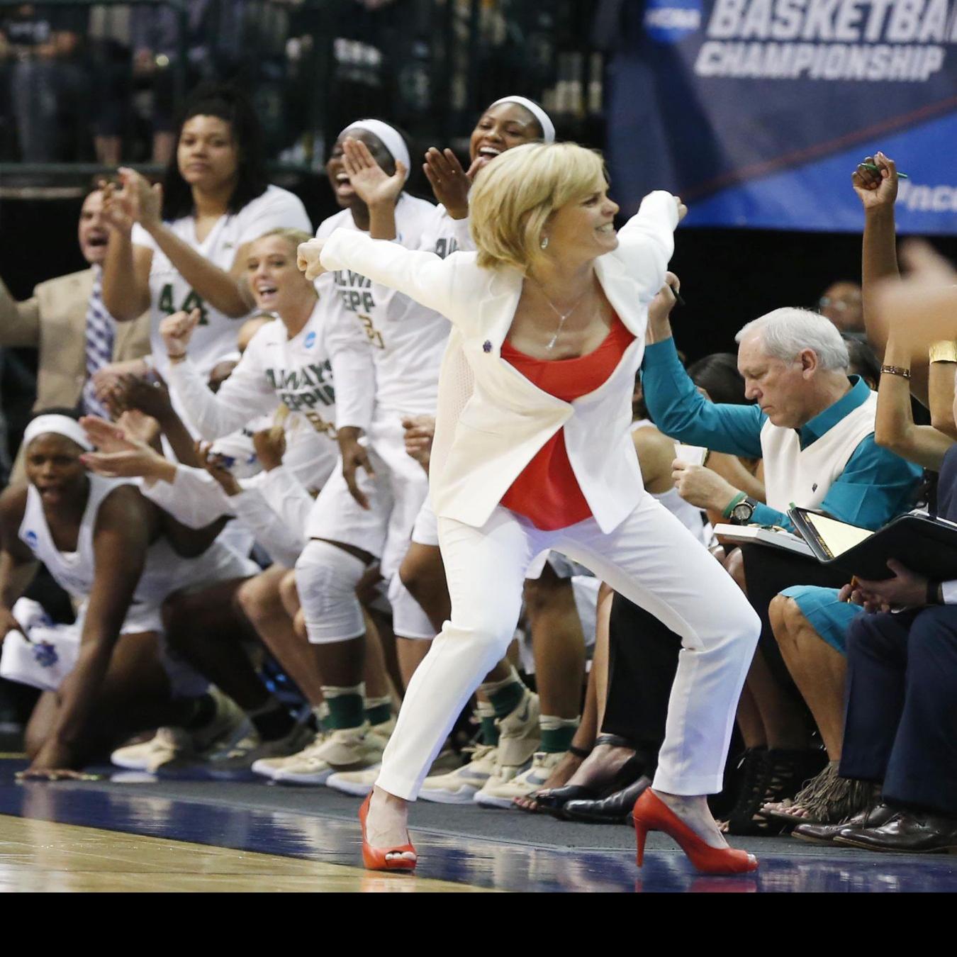 Brice Cherry Red Hot Lady Bears Aren T Done Yet Baylor