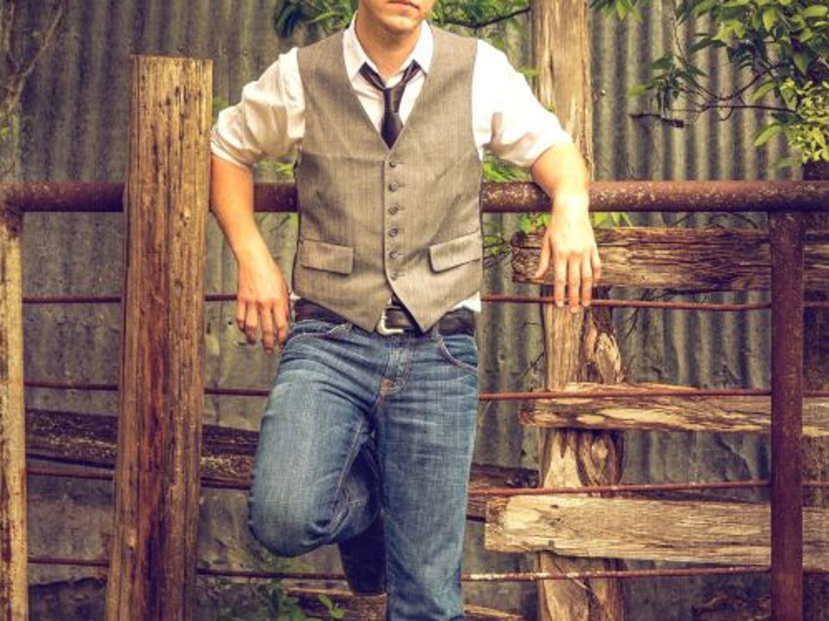 Waco Bound Musician Sam Riggs Knows Power Of Lyrics In No 1 Hit