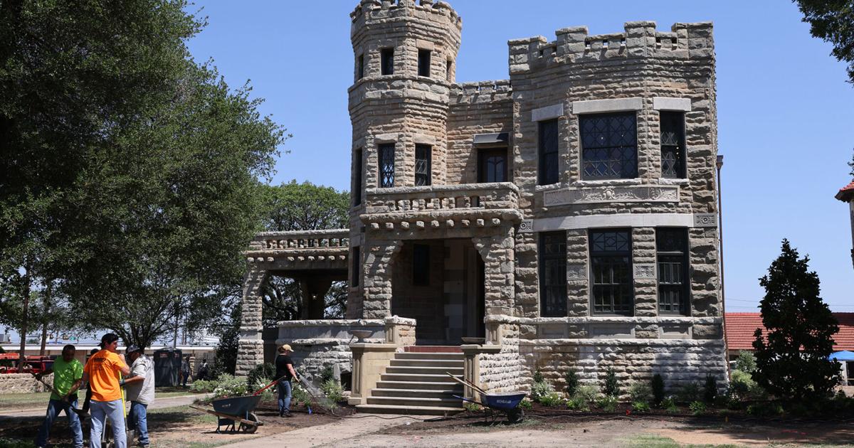 Waco's Castle ready for ‘Fixer Upper’ treatment in Gaineses’ new TV series