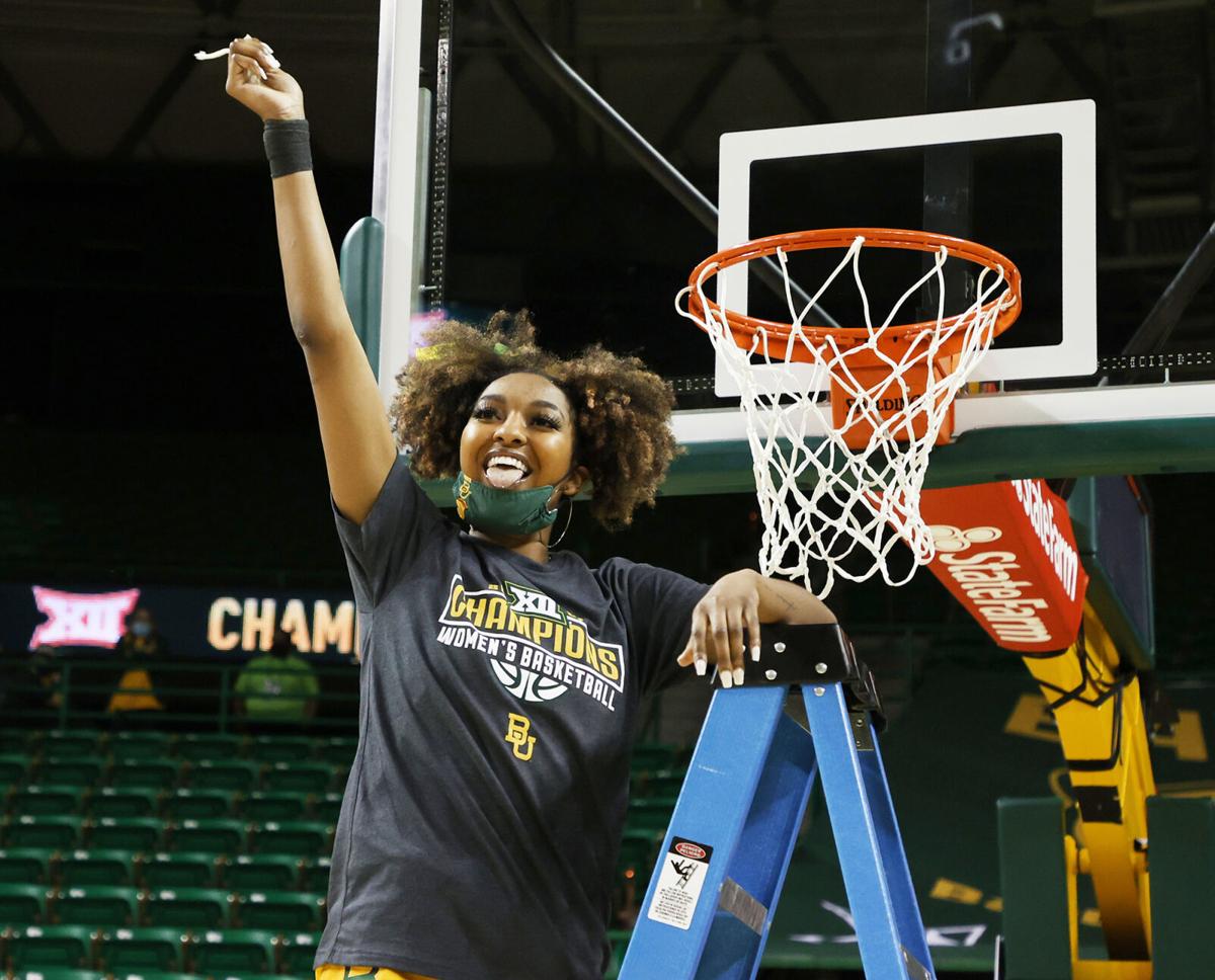 Former Baylor star DiDi Richards brings glamour to the WNBA grind