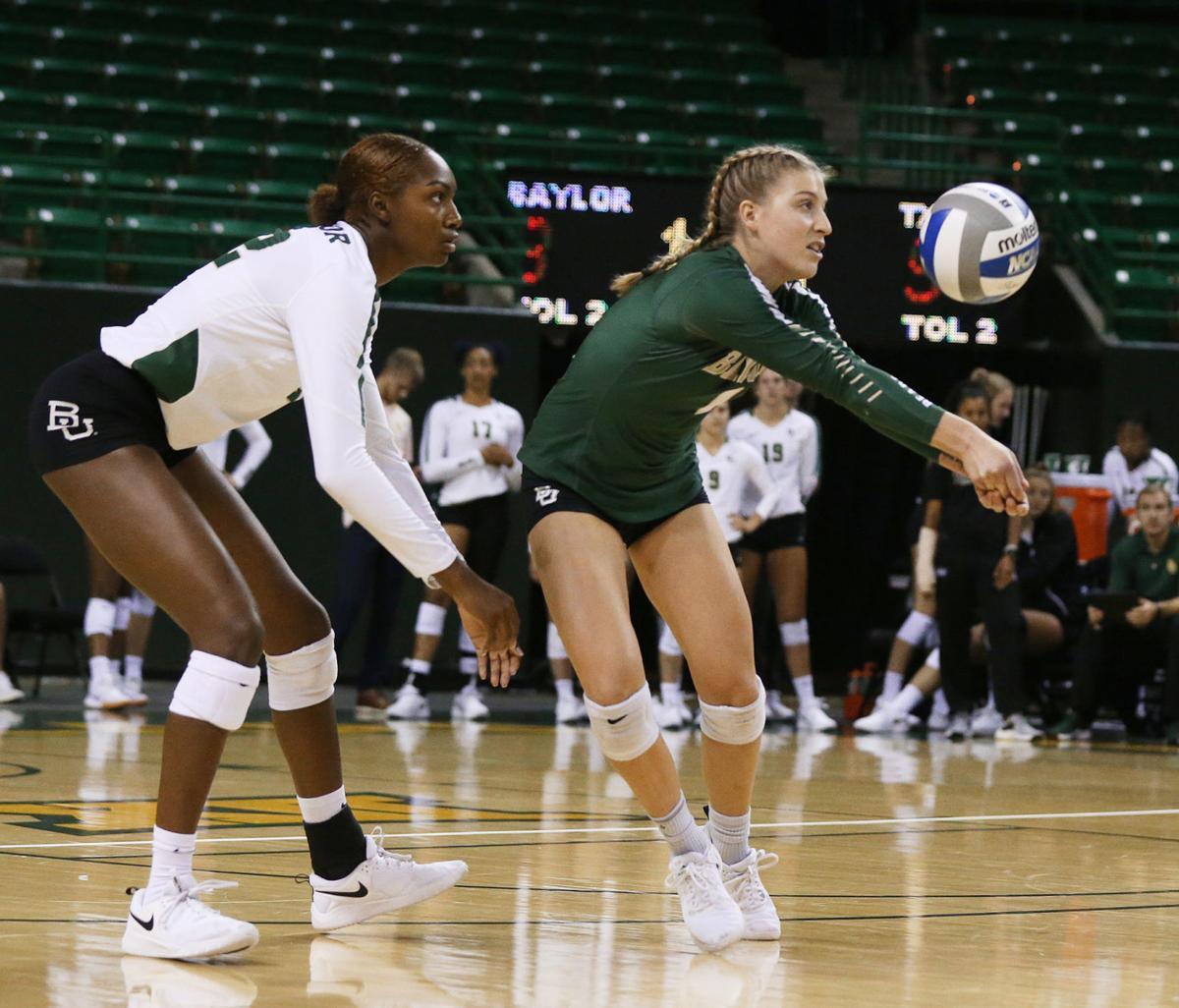 Baylor volleyball sweeps opening tournament; McGuyre picks up milestone