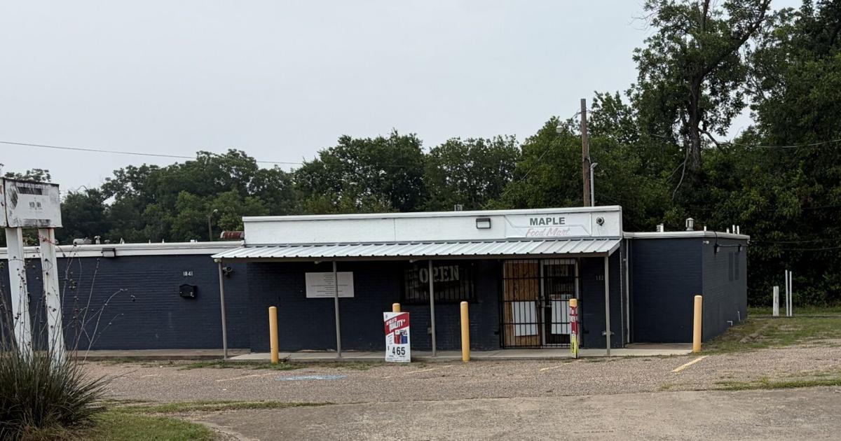 North Waco neighborhood store denied rezoning request for expanded operations