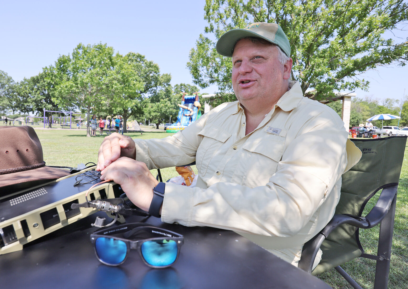 Field Day brings ham radio operators to Hewitt Park for nationwide event picture image