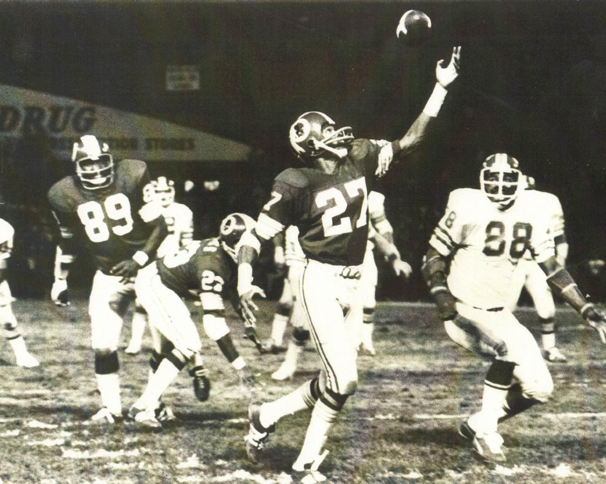 Hall Of Fame Profile Nfl Great Houston Built His Foundation