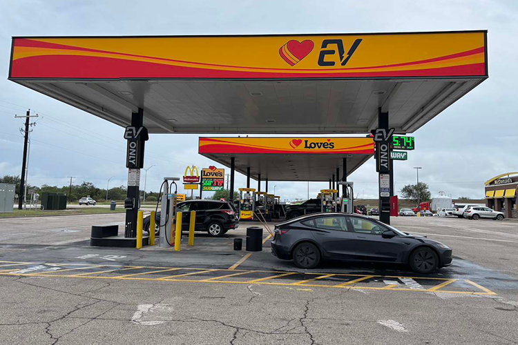 TxDOT expands electric vehicle charging network