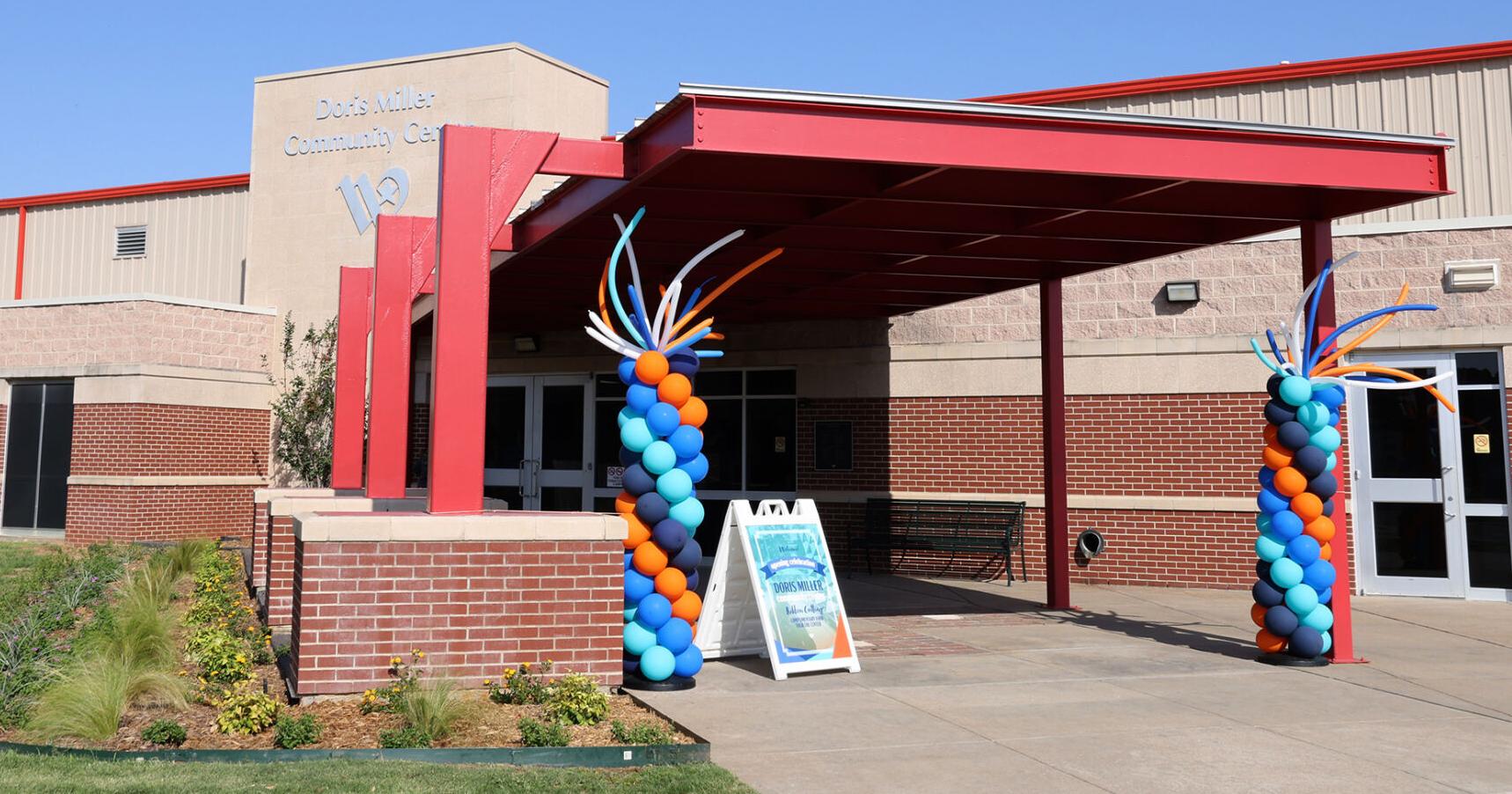 Waco-area news briefs: Father's Day lunch set for Saturday at Doris Miller Community Center - Vimarsana News