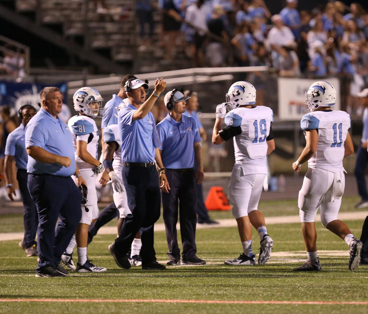 Lorena Displays Plucky Defense Holds Off China Spring 35 21