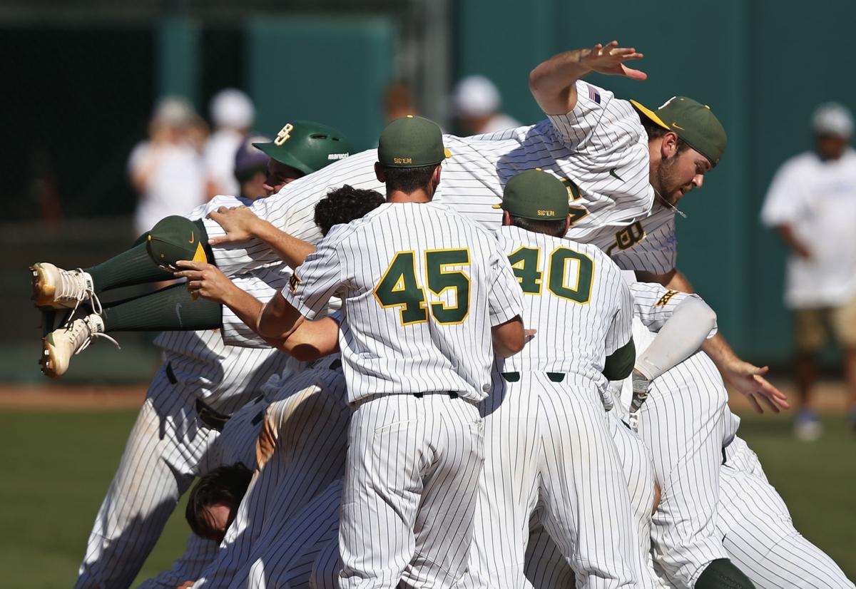 Grin and Bear it Baylor baseball enjoying itself in Oklahoma City