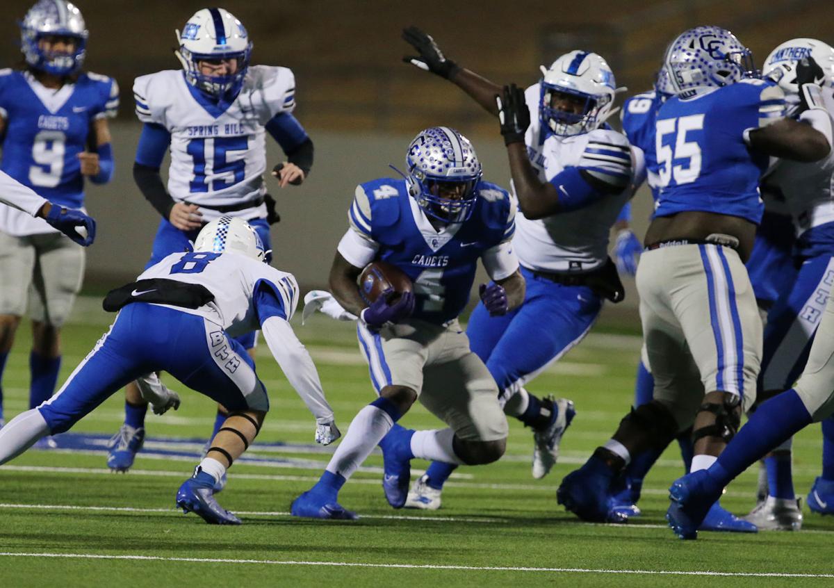 No 2 Connally Runs Past Spring Hill 54 14 High School Sports