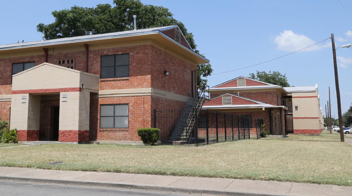 Privatization Effort Could Raze Redevelop Some Waco Public Housing Government Wacotrib Com