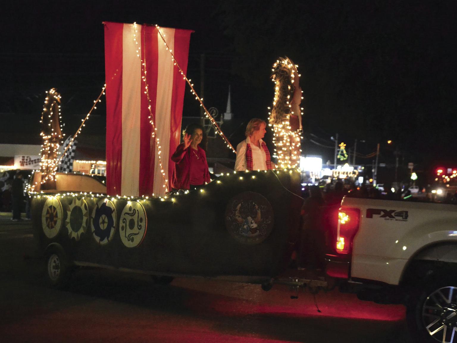 Salado Christmas Stroll 2021 Christmas Carol Christmas In The Countryside Area Towns Celebrate The Holidays Waco Today Wacotrib Com Salado Christmas Stroll 2021 Christmas Carol Christmas In The Countryside Area Towns Celebrate The Holidays Waco Today Wacotrib Com